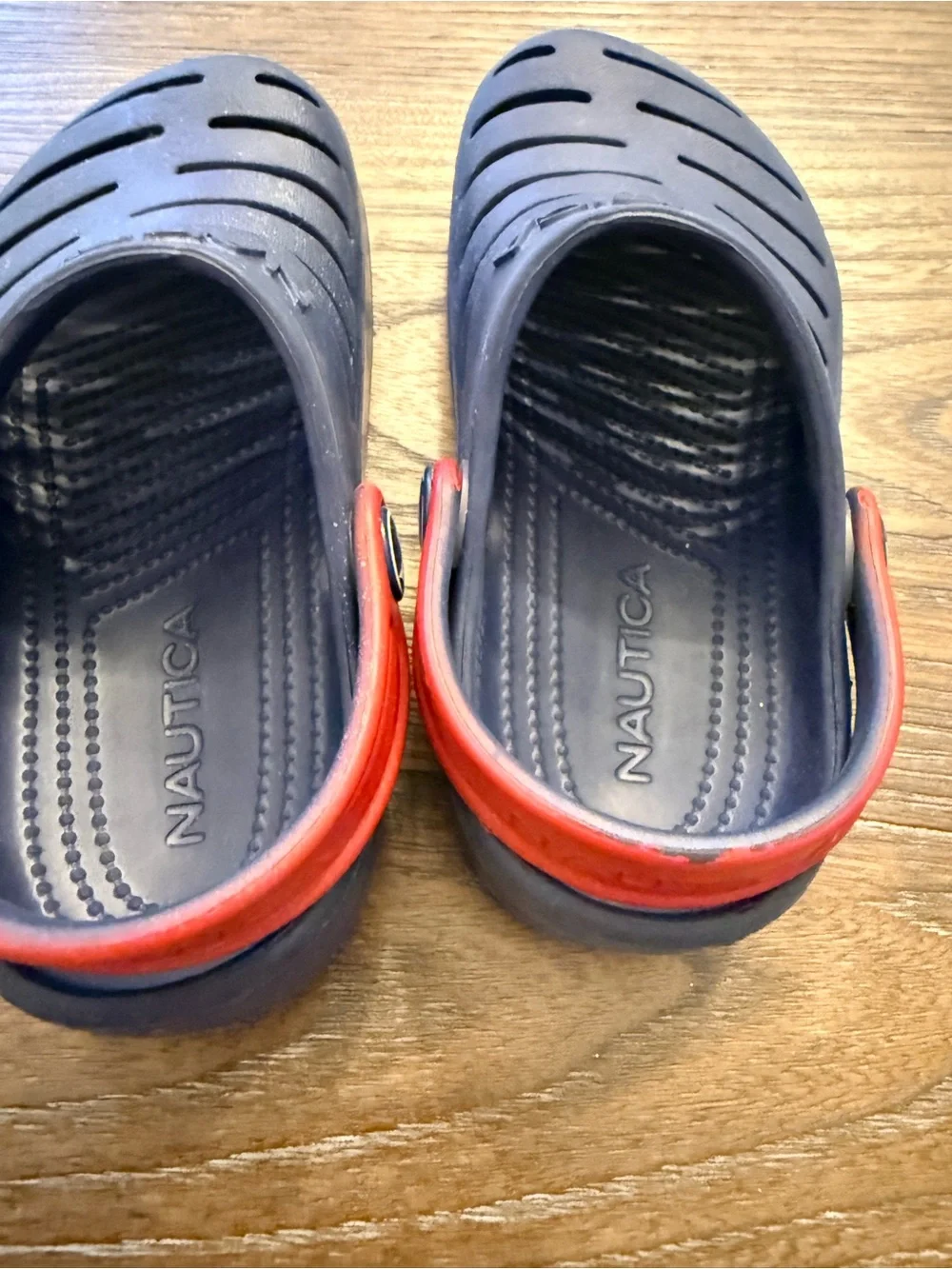 Nautica Kids Navy and Red Water Clog Sandals Size 9T